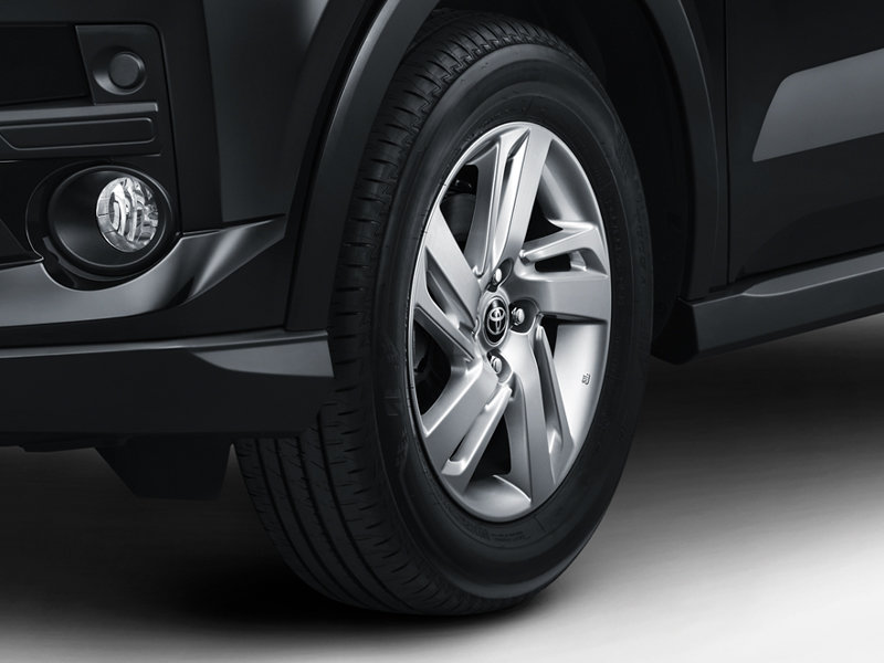 16" Silver Wheels. (1.2 G TYPE)