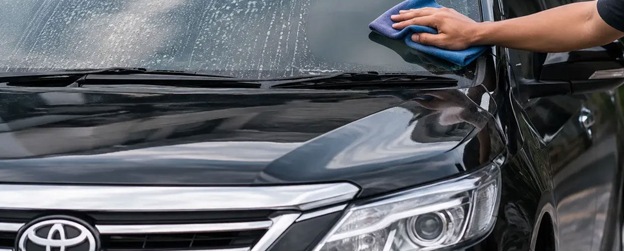 Bedah Masalah pada Kaca Mobil di Musim Kemarau, Waspada Baret dan Jamur Kaca